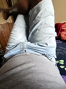 Snapshot of wildfun_ chatting on 11-19-25, 06:57 wildfun online show from 11-19-25, 06:57