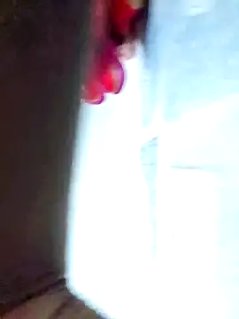 Snapshot of wildfun_ chatting on 10-27-25, 04:46 wildfun online show from 10-27-25, 04:46