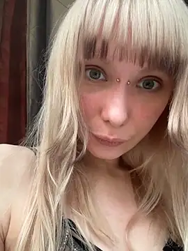 Cherry Bite online show from 11-30-25, 10:05