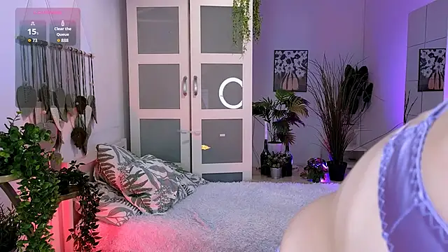 Cherry Bite online show from 10-17-25, 09:49