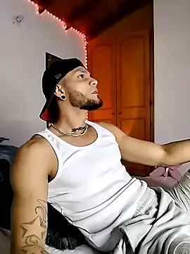 morenosiam online show from 11-26-25, 04:01