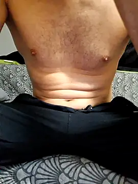 tajemniczy199 online show from 10-04-25, 07:04