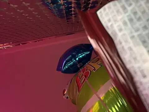 Snapshot of YODAPESOS chatting on 11-01-25, 12:39 YODAPESOS online show from 11-01-25, 12:39