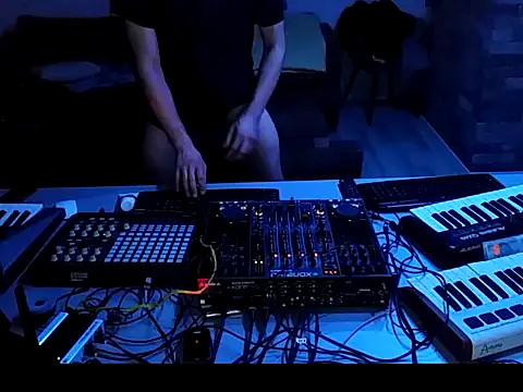 gryzoon online show from 07-02-26, 02:01