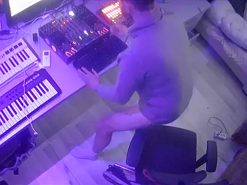 gryzoon online show from 03-10-26, 05:00