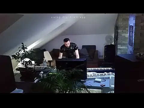 gryzoon online show from 04-16-26, 04:13