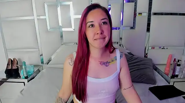 Snapshot of Celeste_X chatting on 03-01-25, 10:02 Celeste X online show from 03-01-25, 10:02