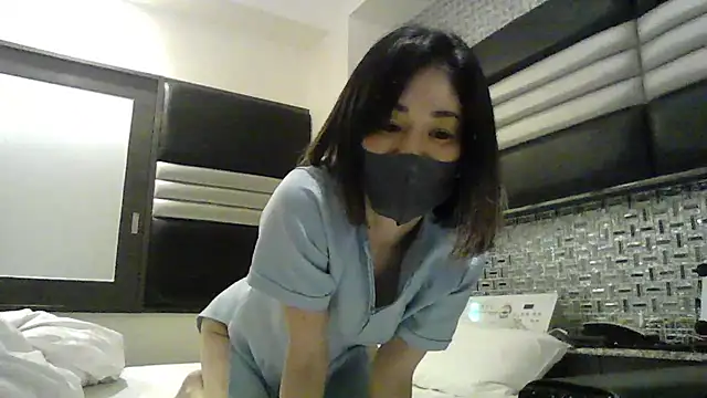 Snapshot of otencho2 chatting on 02-25-25, 01:53 otencho2 online show from 02-25-25, 01:53