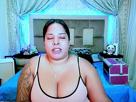 indiantopaz694u online show from 11-09-25, 04:38