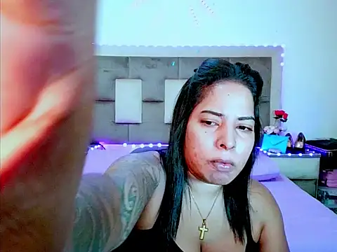 indiantopaz694u online show from 05-27-26, 04:31