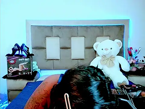 indiantopaz694u online show from 02-22-26, 05:21