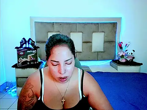 indiantopaz694u online show from 02-20-26, 04:42