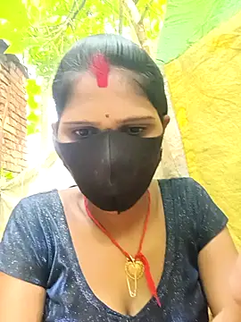 Snapshot of Chhavi_Chadha chatting on 09-21-25, 09:25 Chhavi Chadha online show from 09-21-25, 09:25