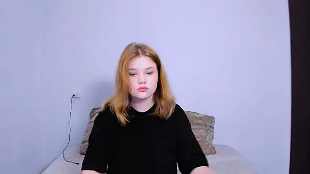 LaseyMoon online show from 10-16-25, 10:18