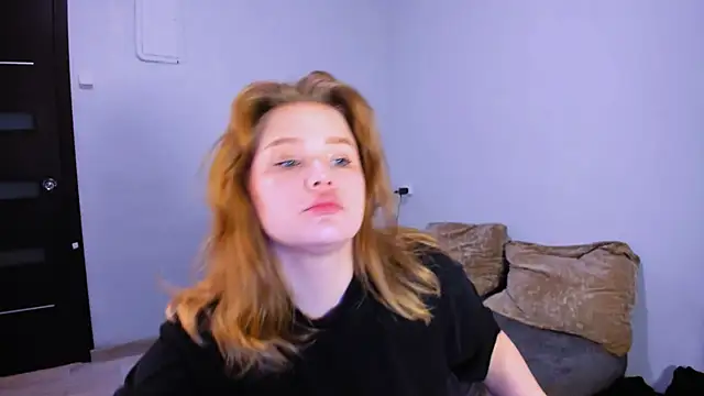 LaseyMoon online show from 11-07-25, 12:48