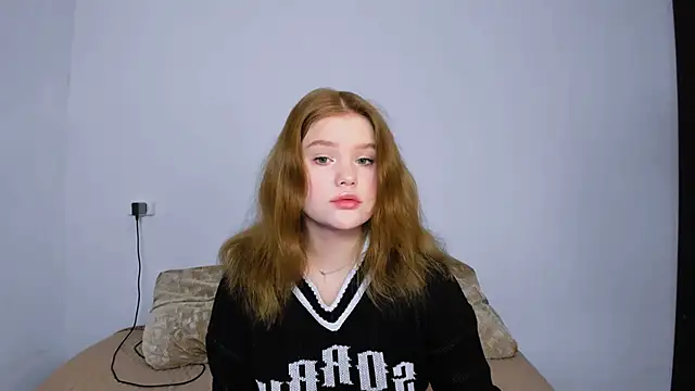 LaseyMoon online show from 01-10-26, 01:56