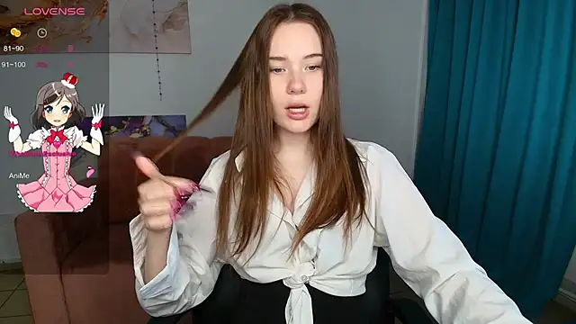 ElenaOconar online show from 09-30-25, 12:44