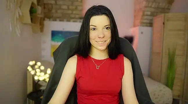 Snapshot of April_Olsen chatting on 03-18-25, 10:17 April Olsen online show from 03-18-25, 10:17