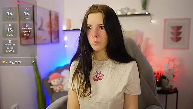 Snapshot of April_Olsen chatting on 02-13-26, 02:17 April Olsen online show from 02-13-26, 02:17