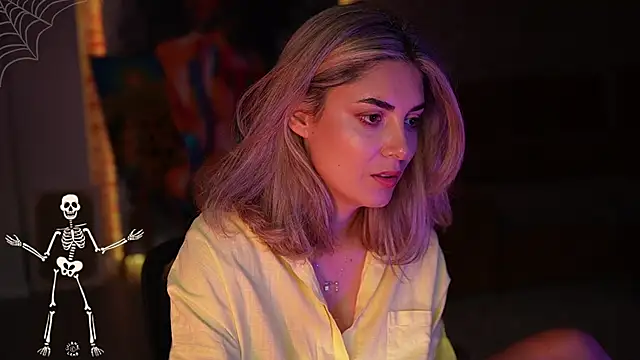  Allie  online show from 10-26-25, 05:52