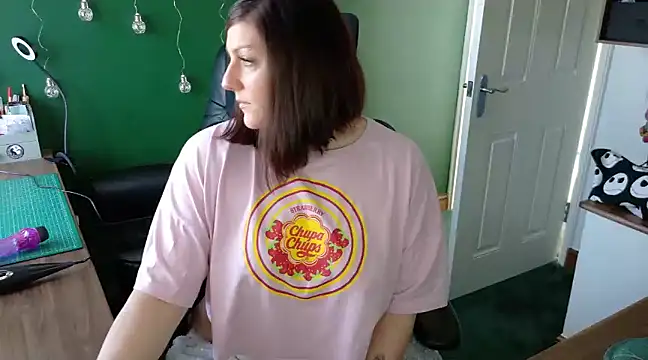 CurvyNolaMILFx online show from 03-13-25, 10:47