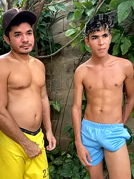 Snapshot of twinks_28 chatting on 10-16-25, 06:05 twinks 28 online show from 10-16-25, 06:05