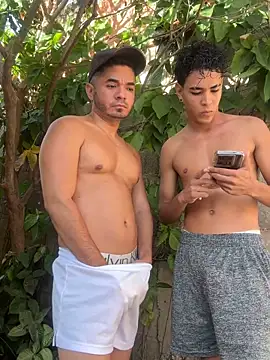 twinks 28 online show from 05-28-26, 12:00
