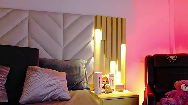 Anaise latif online show from 04-02-26, 11:39