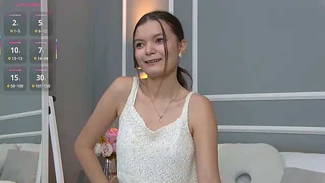 AsterQuinn online show from 09-24-25, 03:29