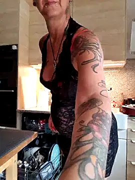 Emma Milf25 online show from 10-02-25, 09:45