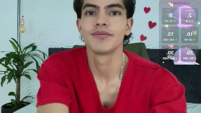 Snapshot of Maximoherrera_16 chatting on 05-25-26, 12:26 Maximoherrera 16 online show from 05-25-26, 12:26