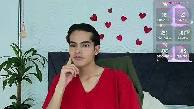 Snapshot of Maximoherrera_16 chatting on 05-26-26, 12:14 Maximoherrera 16 online show from 05-26-26, 12:14