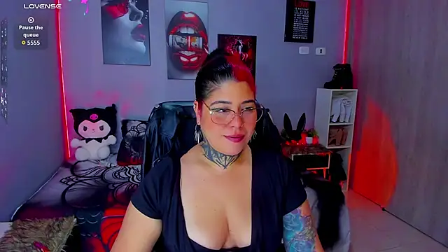 Veronika metal online show from 10-21-25, 08:14