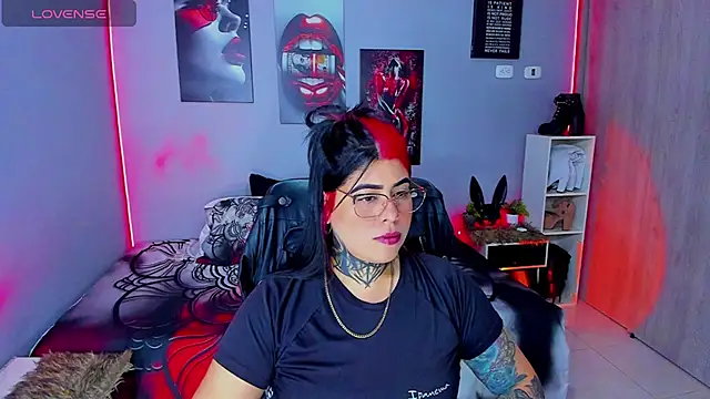 Veronika metal online show from 09-25-25, 03:56