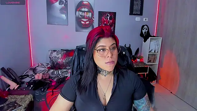 Veronika metal online show from 12-17-25, 11:54