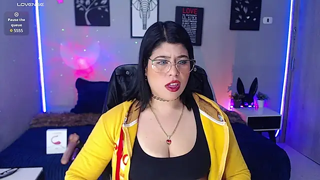 Veronika metal online show from 03-19-25, 01:40