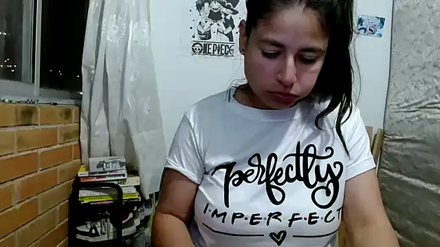 Snapshot of Escarcha-blue chatting on 09-14-25, 12:11 Escarcha-blue online show from 09-14-25, 12:11