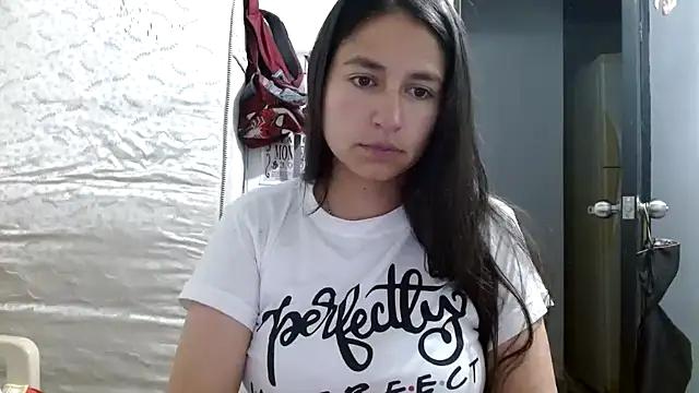 Snapshot of Escarcha-blue chatting on 10-01-25, 11:30 Escarcha-blue online show from 10-01-25, 11:30