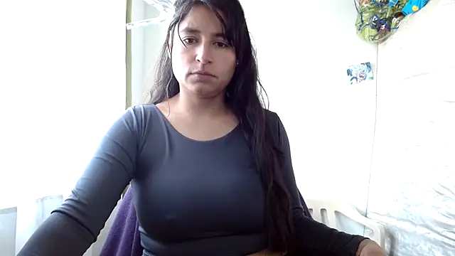 Snapshot of Escarcha-blue chatting on 02-21-26, 08:22 Escarcha-blue online show from 02-21-26, 08:22