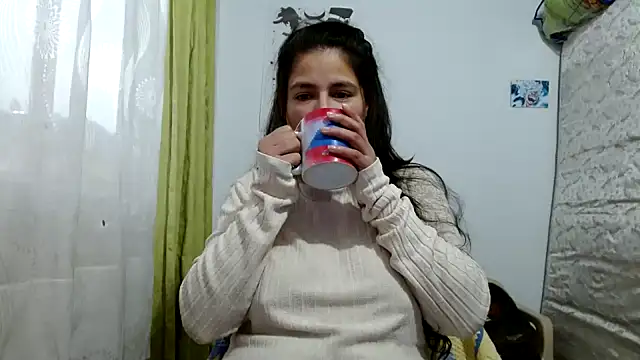 Snapshot of Escarcha-blue chatting on 02-02-26, 10:53 Escarcha-blue online show from 02-02-26, 10:53