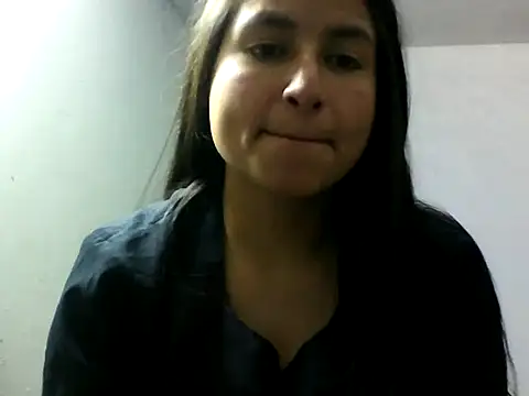 Snapshot of Escarcha-blue chatting on 02-28-25, 03:04 Escarcha-blue online show from 02-28-25, 03:04