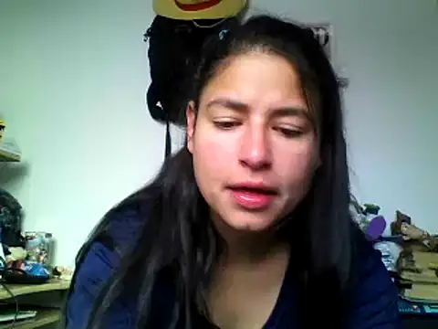 Snapshot of Escarcha-blue chatting on 03-02-25, 12:58 Escarcha-blue online show from 03-02-25, 12:58