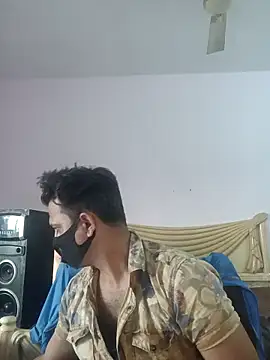 Snapshot of JACKBERK chatting on 03-08-25, 11:58 JACKBERK online show from 03-08-25, 11:58