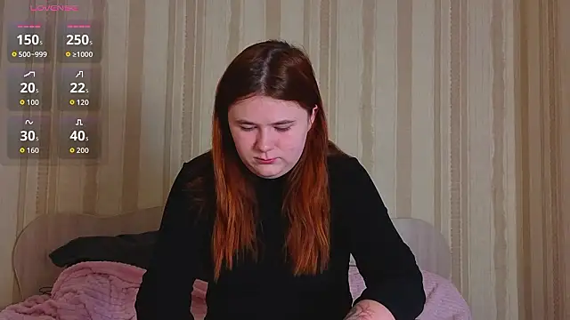 Snapshot of Eva_Starlight chatting on 02-10-26, 04:44 Eva Starlight online show from 02-10-26, 04:44