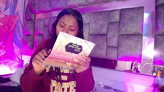 Agata Grubisic online show from 11-12-25, 03:43