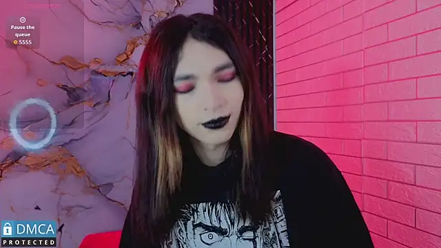 MaeveKuro online show from 06-15-26, 03:07