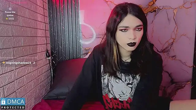 MaeveKuro online show from 06-19-26, 03:12