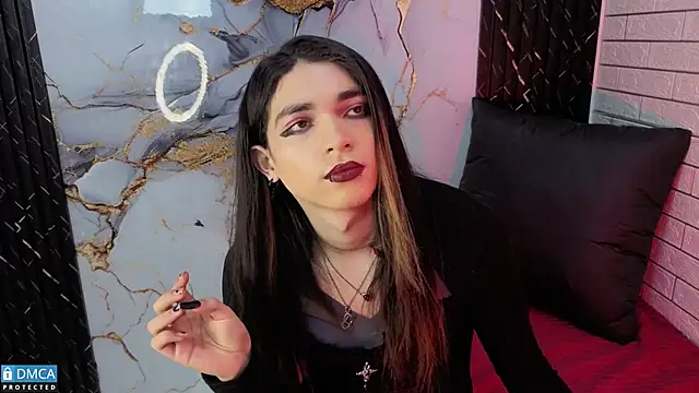 MaeveKuro online show from 04-15-26, 01:55