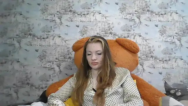 Snapshot of Eveline_May chatting on 09-23-25, 12:56 Eveline May online show from 09-23-25, 12:56