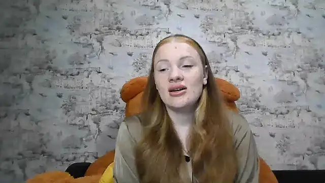 Snapshot of Eveline_May chatting on 09-18-25, 02:09 Eveline May online show from 09-18-25, 02:09